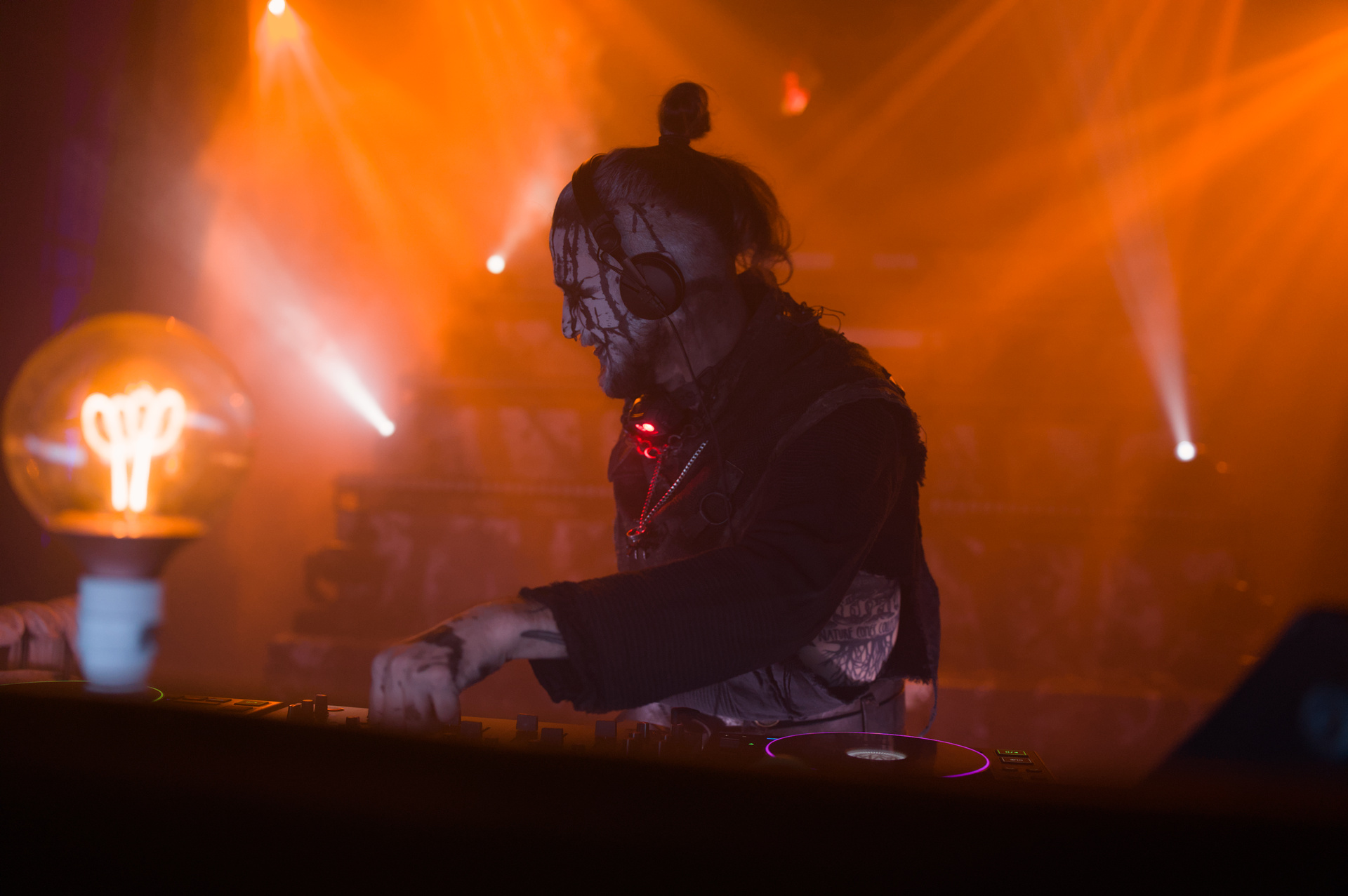 Dunkelheit und Licht